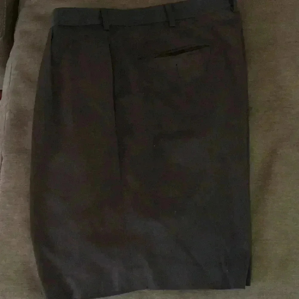 Men’s Nicklaus pleated shorts size 36